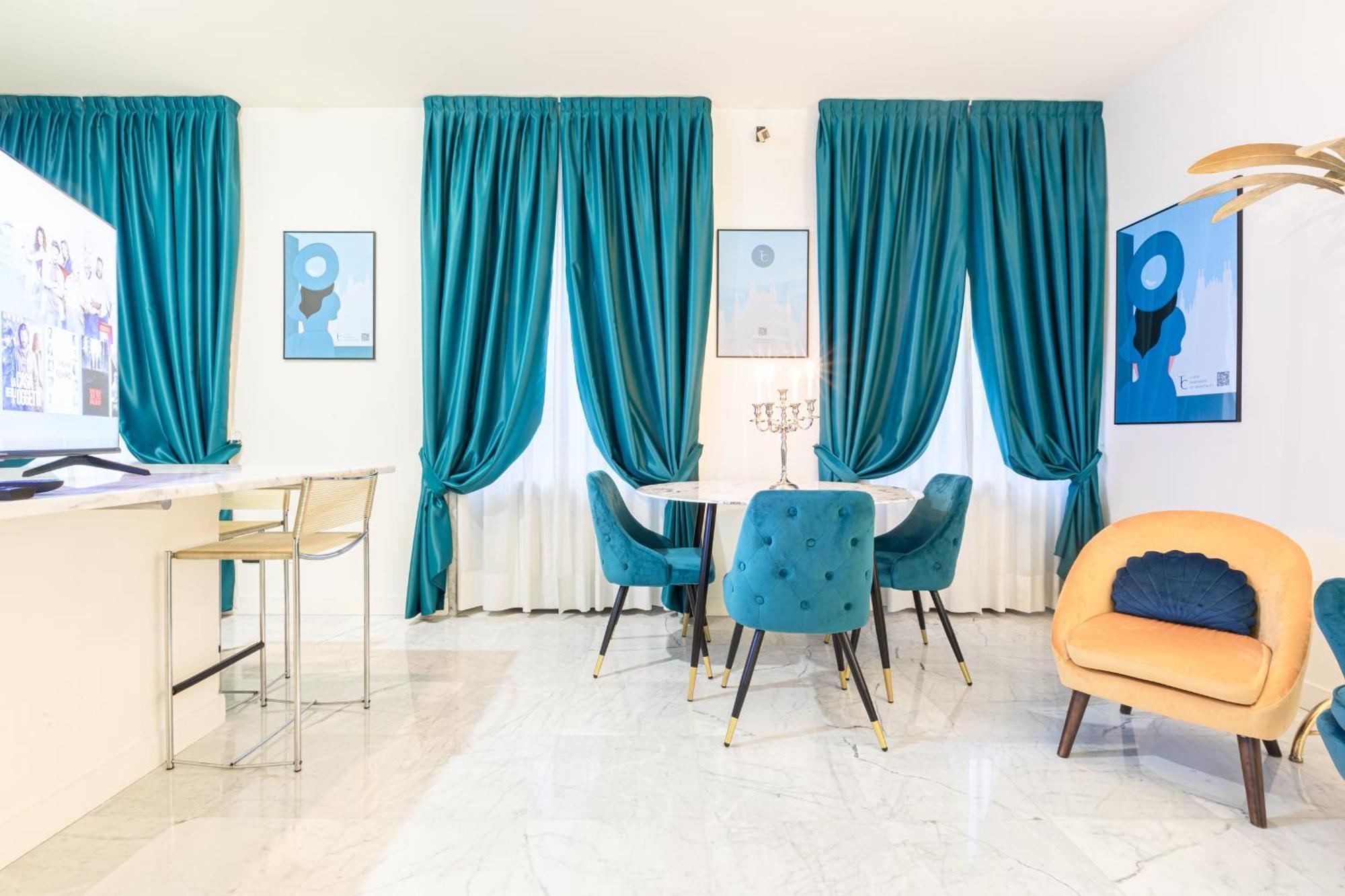 Monte Napoleone Split-Level Terrace Apartment - Top Collection Мілан Екстер'єр фото